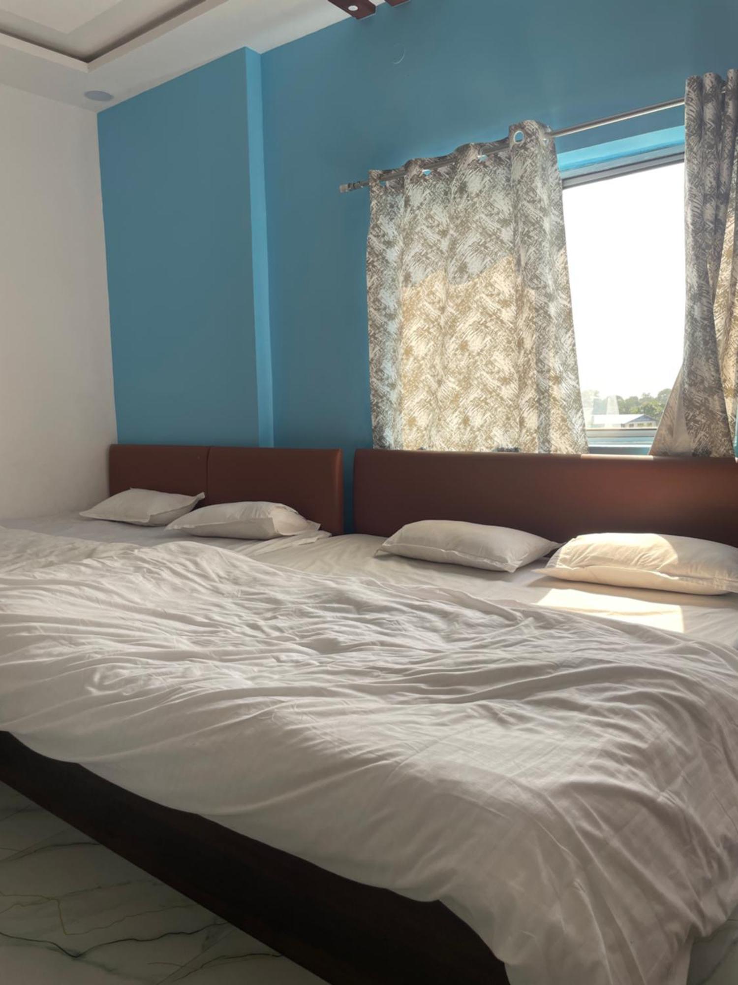 Hotel Moonlight & Restaurant Sehore ภายนอก รูปภาพ